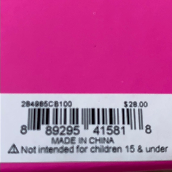 Betsey Johnson flower earrings - NWT - Picture 7 of 7